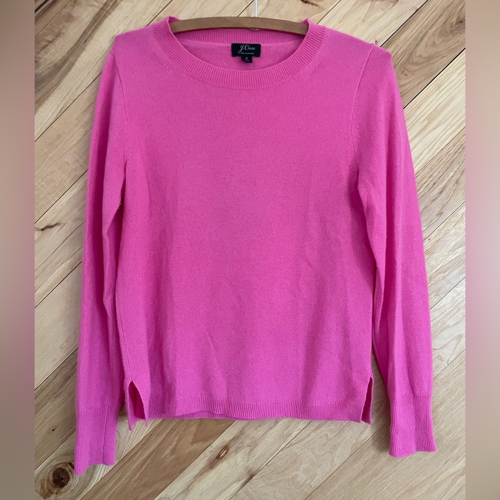 J. Crew pink cashmere sweater - size Small